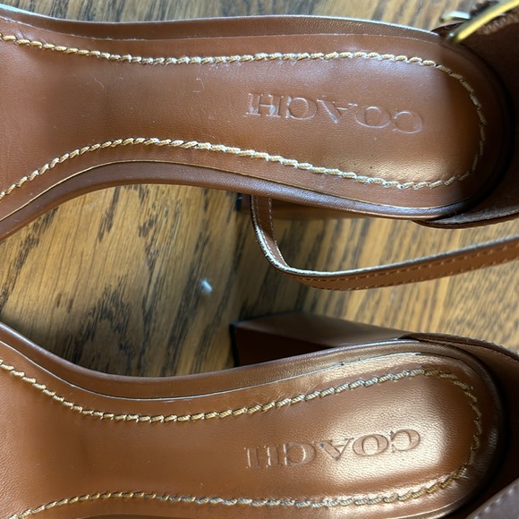 Coach maya c-buckle leather heels - Picture 5 of 9